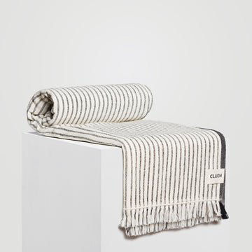 Anna V-Slim Stripes Black