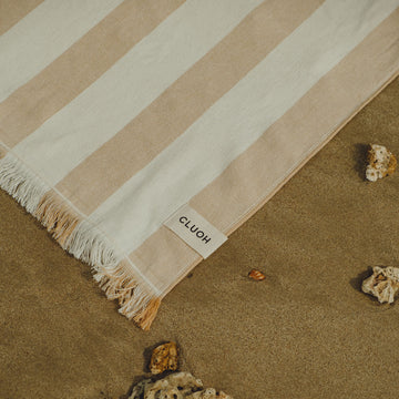 Anna V-Stripes Beige