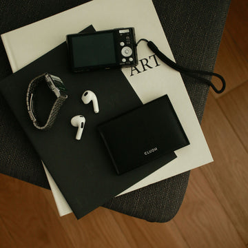 Henri Bi-Fold Black