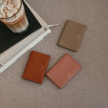Henri Bi-Fold Maquillaje