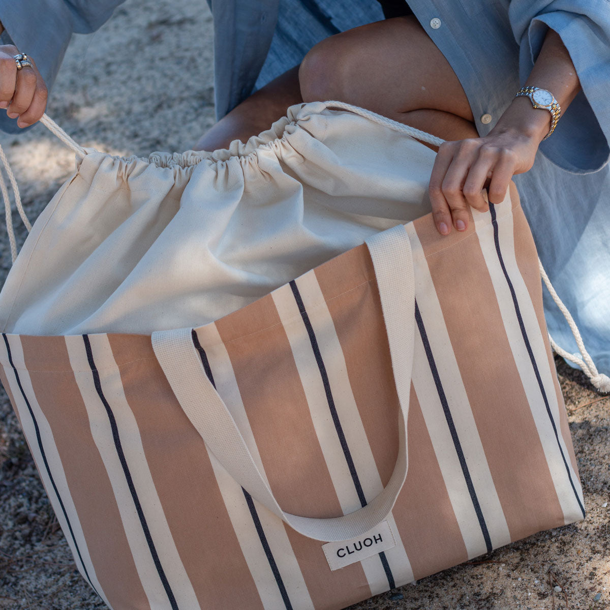 Karl XL Beige & Midnight Blue