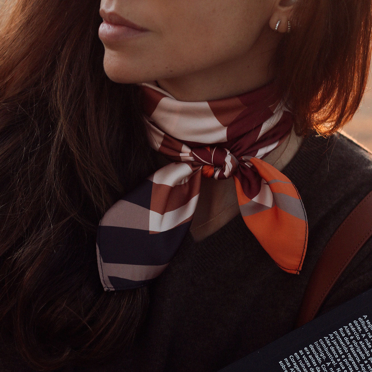 Mini Iris Cutout Bordeaux